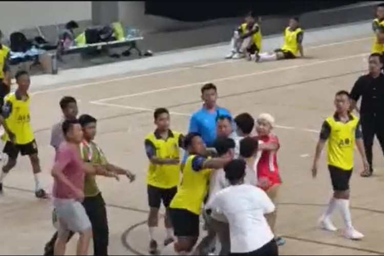 Video Viral Oknum ASN Pemkab Bojonegoro yang Ricuh Saat Pertandingan Futsal Ramai Dirujak Netizen