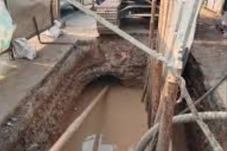 Galian Proyek PDAM Tirta Benteng Telan Korban Jiwa Usai Mangkrak Tujuh Bulan, Warga Ancam Turun Aksi Jika Tak Ada Tindak Lanjut