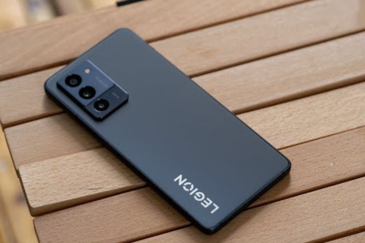Harga Lenovo Legion Y70 Ponsel Gaming Paling Gacor, Bawa Prosesor Snapdragon 8+ Gen 1